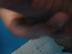 Paja en el baño swhirly chinese gay porn