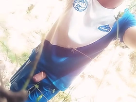 Chico se masturba en el monte chinese gay fem bottom porn