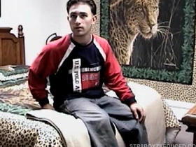 Vinnie Sucks Off Hairy Straight Boy Paulie chinese gay twerking porn