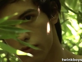Twinks Anibal and Julian Fuck Outdoors porn gay chinese.